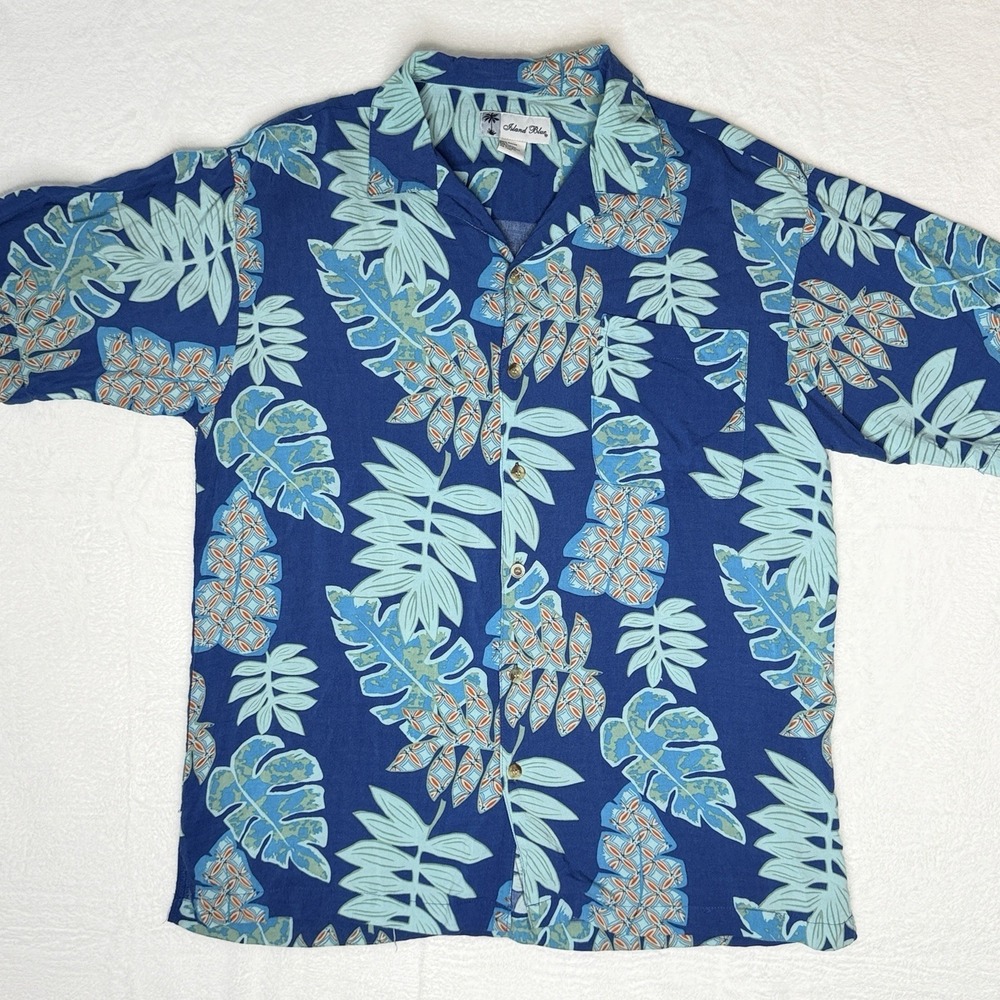 Island Blue Tropical Hawaiian Aloha Shirt Mens L 100 Rayon Camp Collar Resort